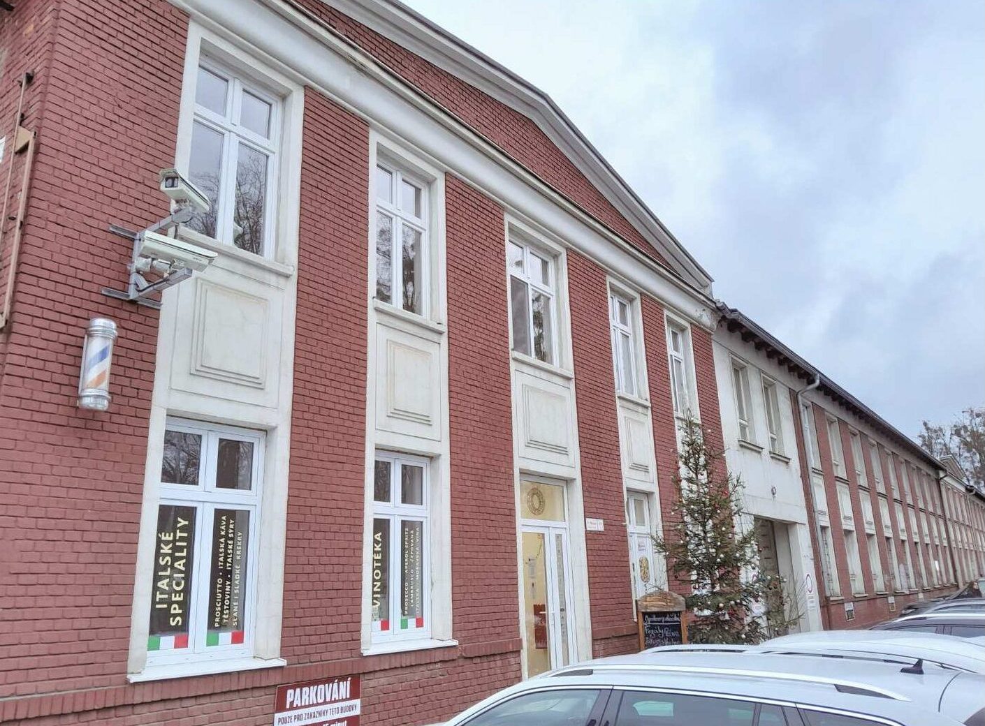 budova U Abácie, kde sídlí homesharing